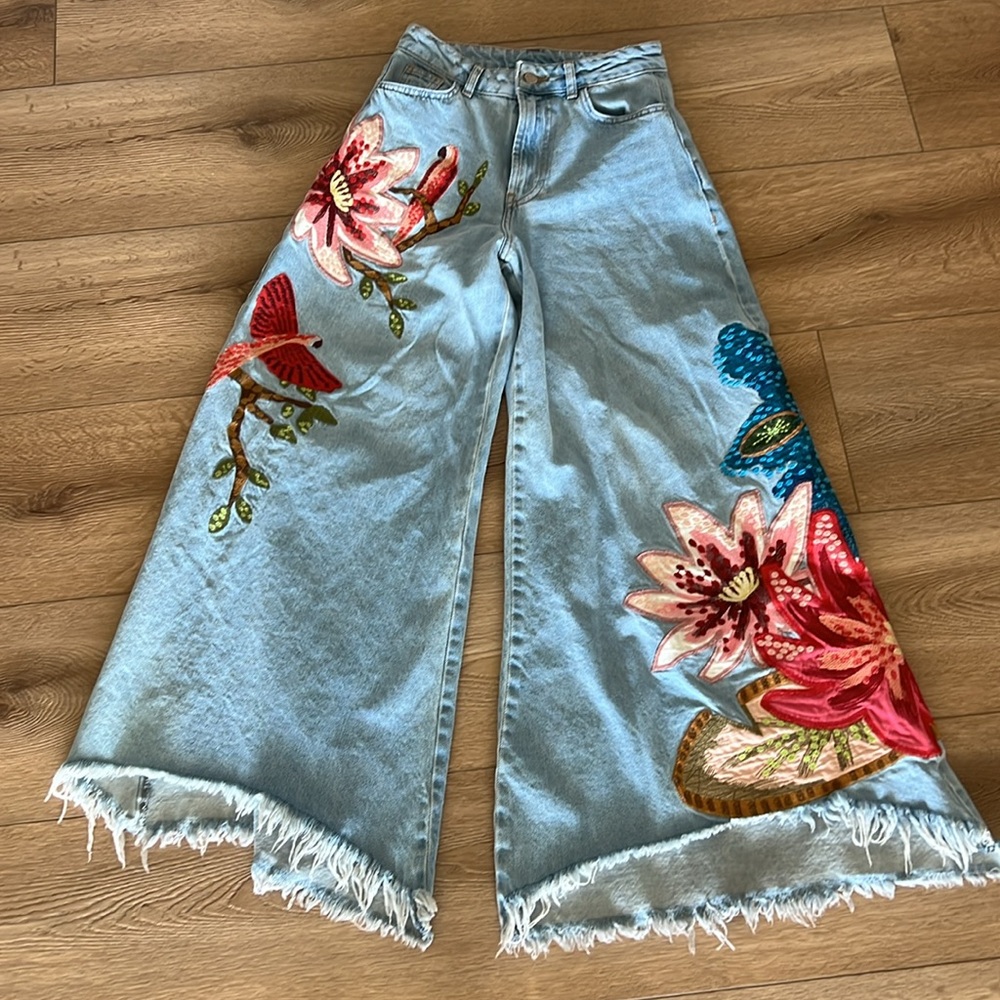 Farm Rio Embroidered Jeans - Picture 1 of 9